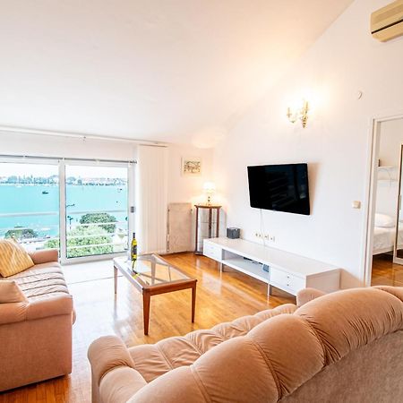 Apartment Umag Center Istria Croatia With Seaview By Rentistra Zewnętrze zdjęcie
