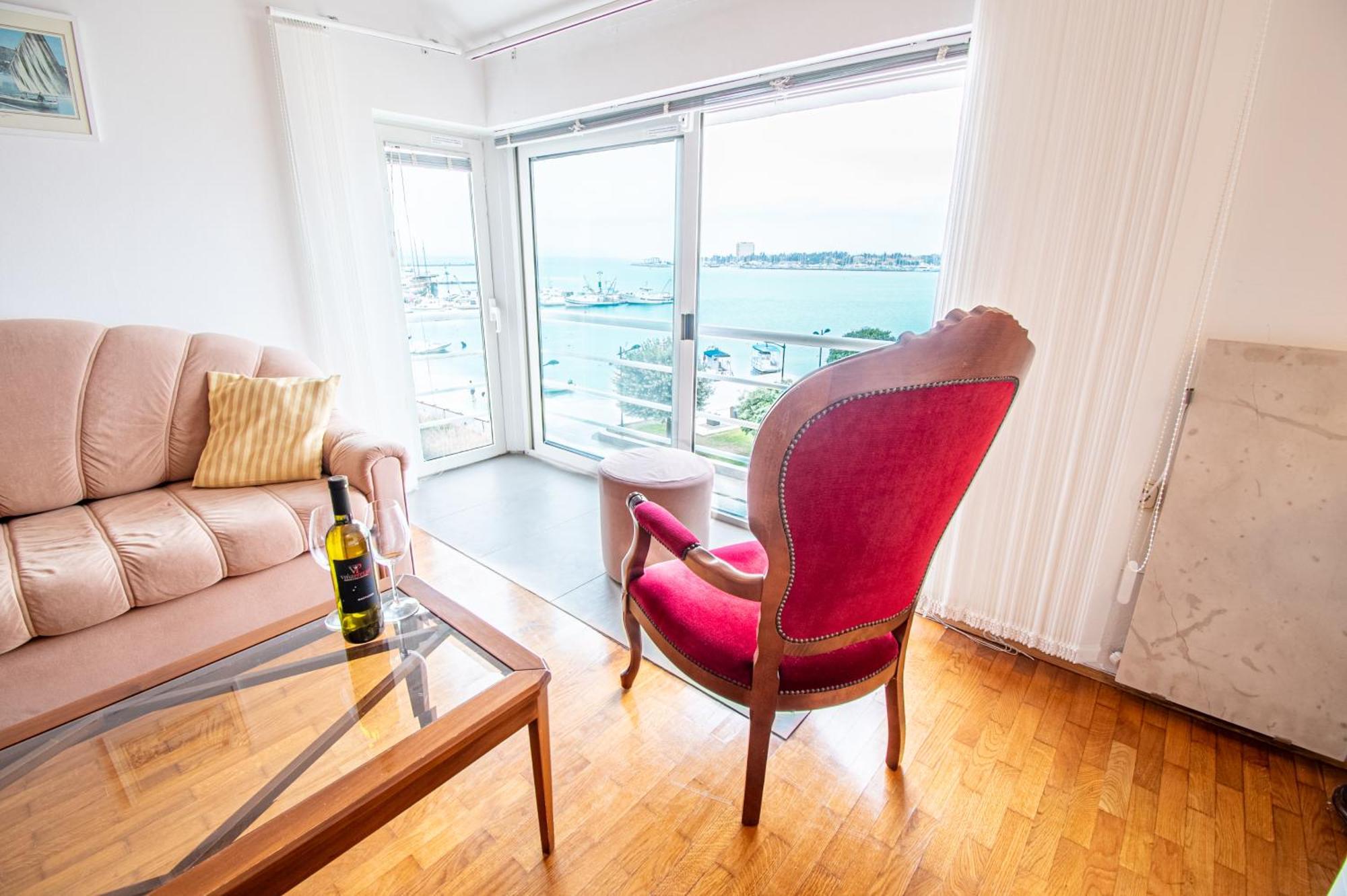 Apartment Umag Center Istria Croatia With Seaview By Rentistra Zewnętrze zdjęcie
